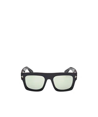 Tom Ford Eyewear Fausto Square Frame Sunglasses In White
