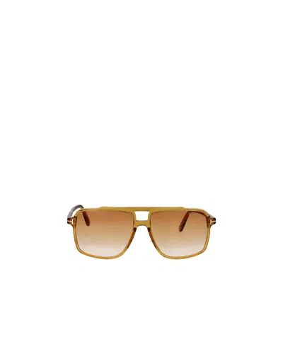 Tom Ford Eyewear Kemp Pilot Frame Sunglasses In Gold