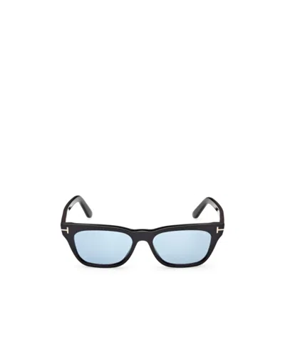 Tom Ford Eyewear Penn Rectangular Frame Sunglasses In Black
