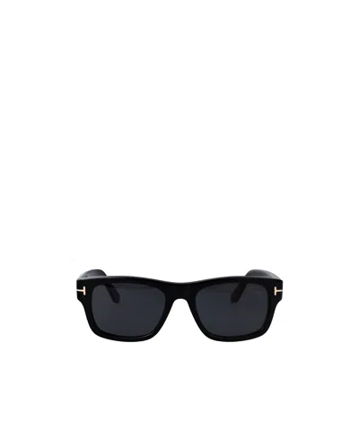 Tom Ford Eyewear Rectangular Frame Sunglasses In Black