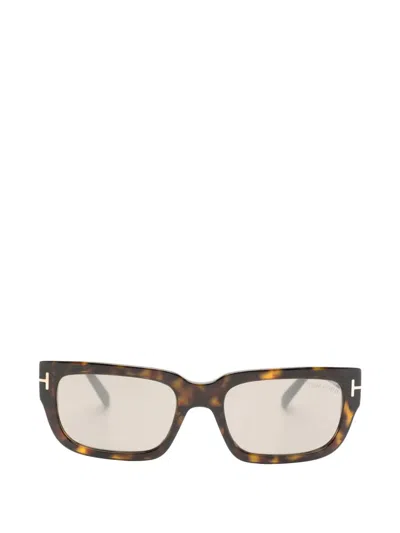 Pre-owned Tom Ford Ezra Rectangle-frame Sunglasses In Brown