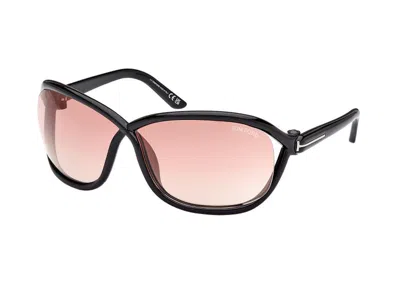 Pre-owned Tom Ford Fernanda Butterfly Sunglasses68) In Black/peach (ft1069s/01z