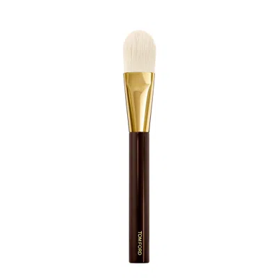 Tom Ford Foundation Brush, Face Brushes, Comfort And Balance In White