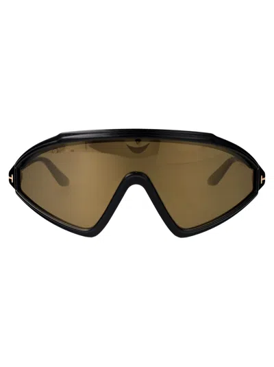 Tom Ford Ft1121 Sunglasses In 01g Black