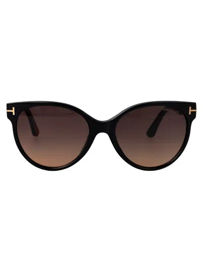 Tom Ford Tallulah-02 Ft1311 01t In Burgundy