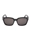 Tom Ford Haylay Acetate Rectangle Sunglasses In Shiny Black & Smoke