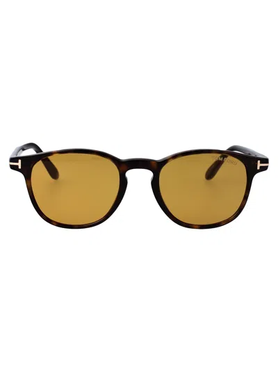 Tom Ford Holt-02 Sunglasses In Brown