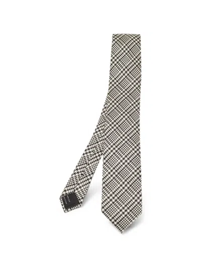 Pre-owned Tom Ford Houndstooth-pattern Tie In Black