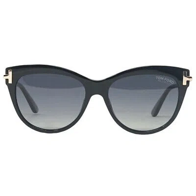 Pre-owned Tom Ford Kira Ft0821 01d Black Sunglasses
