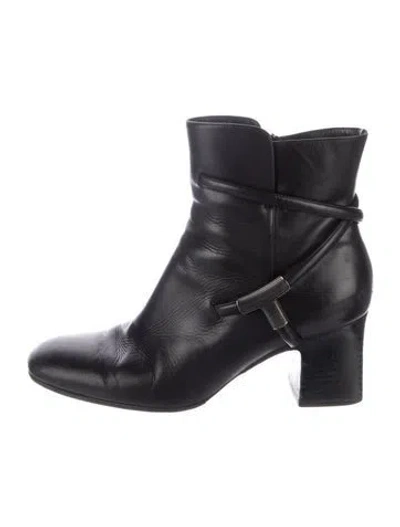 Pre-owned Tom Ford Leather Boots In Black