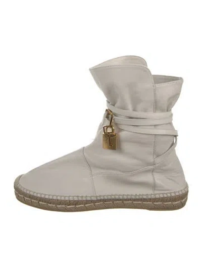 Pre-owned Tom Ford Leather Boots In White
