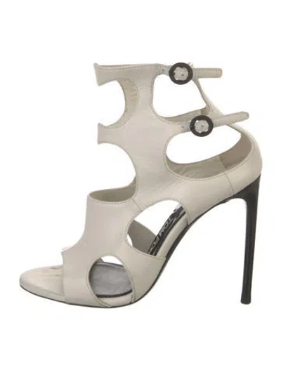 Pre-owned Tom Ford Leather Cutout Accent Sandals In White
