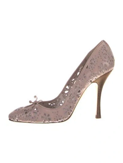 Pre-owned Tom Ford Leather Embroidered Accent Pumps In Pink