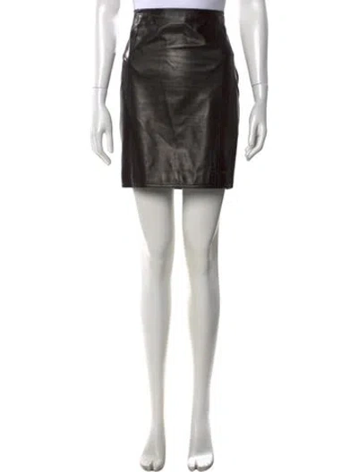Pre-owned Tom Ford Leather Mini Skirt In Black