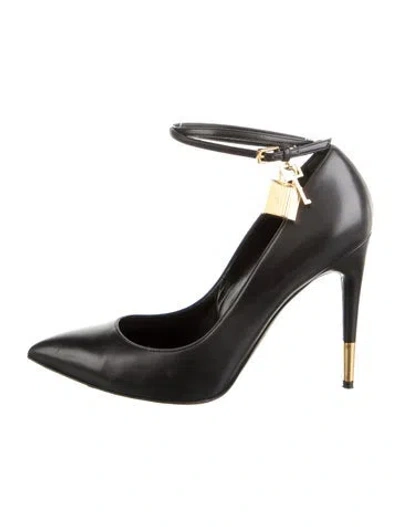 Pre-owned Tom Ford Leather Pumps In Black