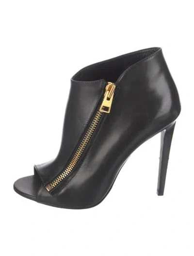Pre-owned Tom Ford Leather Pumps In Black