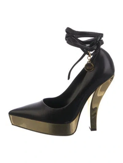 Pre-owned Tom Ford Leather Pumps In Black/gold