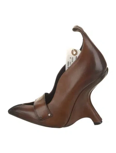 Pre-owned Tom Ford Leather Pumps In Brown