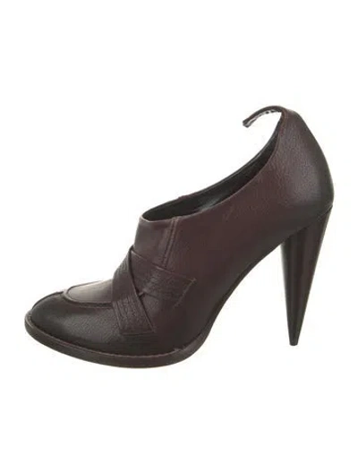 Pre-owned Tom Ford Leather Pumps In Burgundy