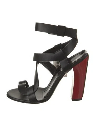 Pre-owned Tom Ford Leather Sandals In Black