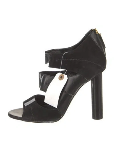 Pre-owned Tom Ford Leather Sandals In Black