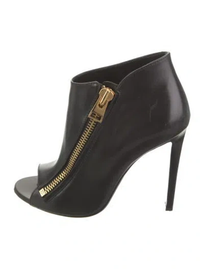 Pre-owned Tom Ford Leather Sandals In Black