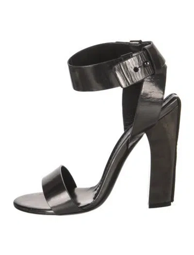 Pre-owned Tom Ford Leather Sandals In Grey