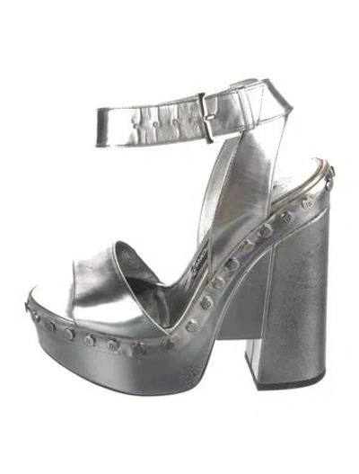 Pre-owned Tom Ford Leather Sandals In Silver