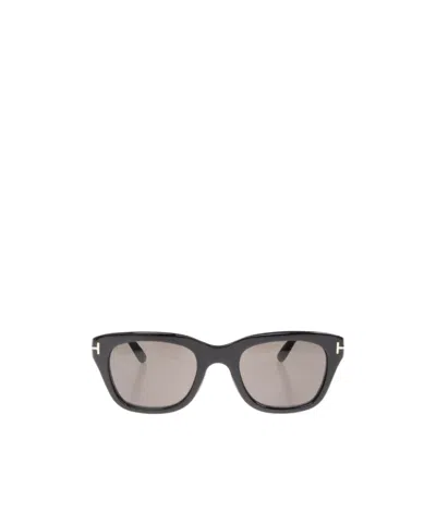 Tom Ford Logo Sunglasses In Black