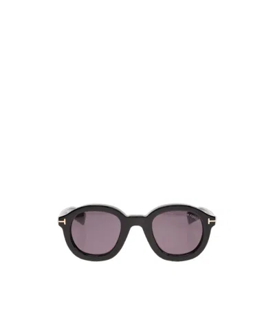Tom Ford Logo Sunglasses In Gray
