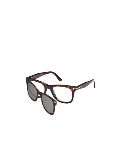 Tom Ford Logo Sunglasses In Gray