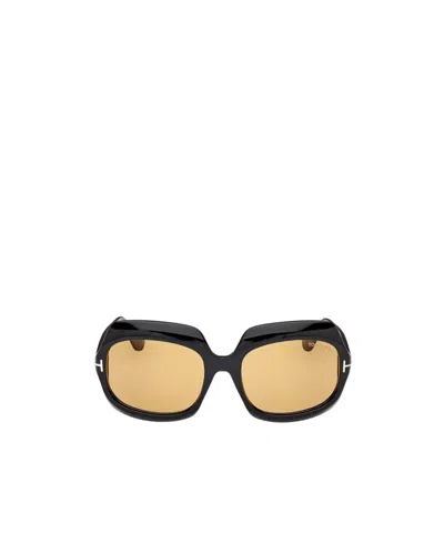 Tom Ford Logo Sunglasses In Nude