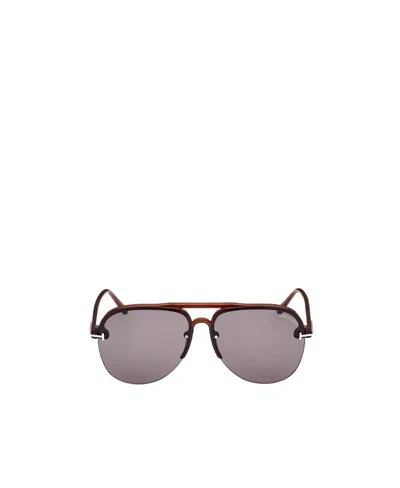 Tom Ford Logo Sunglasses In Purple