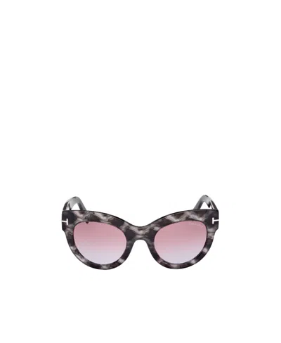 TOM FORD TOM FORD EYEWEAR CAT-EYE FRAME SUNGLASSES