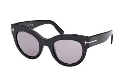 Pre-owned Tom Ford Lucilla Cat Eye Sunglasses Black/smoke (ft1063-01c-51)