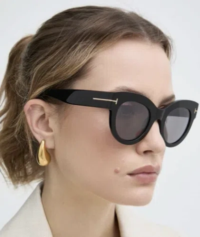 Pre-owned Tom Ford Lucilla Ft1063 - 01c Shiny Black Sunglasses In Gray