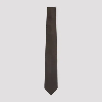Tom Ford Luxurious Mulberry Silk Tie For Men In Black