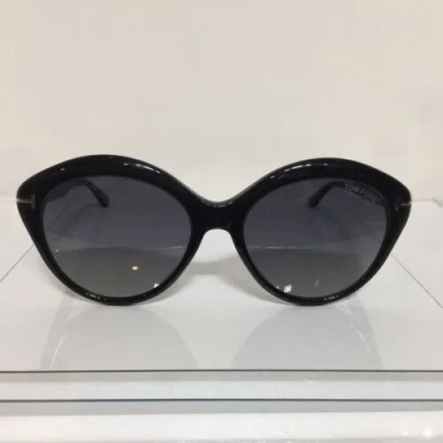 Pre-owned Tom Ford Maxine Tf763 01d Black Polarized Plastic Woman Sunglasses