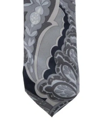 Pre-owned Tom Ford Men's Grey Silk  Suiting Tie
