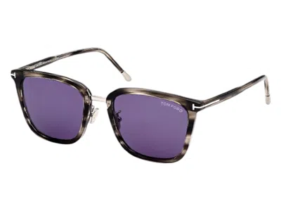Pre-owned Tom Ford Men's  Square Sunglasses In Coloured Havana (ft0949/d 55v)