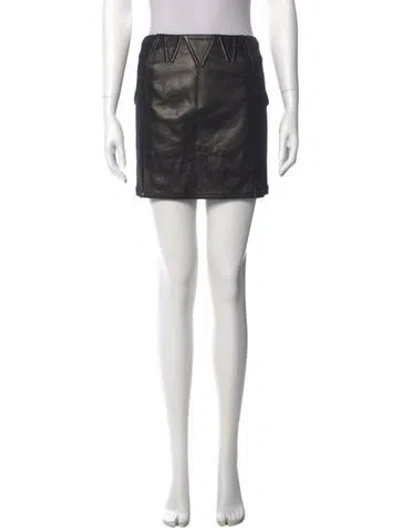 Pre-owned Tom Ford Mini Skirt In Black