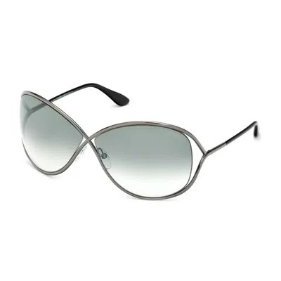 Tom Ford Oval Full Rim, With A Shiny Rose Gold Frame And Gradient Brown Lens. In Gray