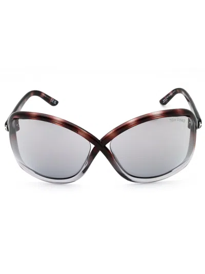 Tom Ford Oversized Women's Sunglasses - Ft1068 In Gray