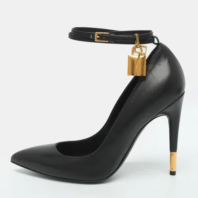 Pre-owned Tom Ford Padlock Size 37 Black Leather Pumps
