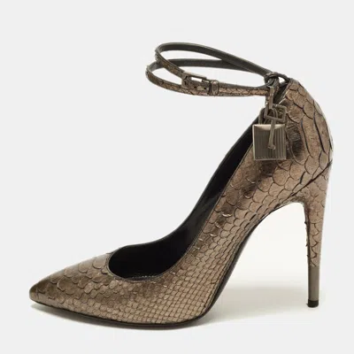 Pre-owned Tom Ford Padlock Size 37.5 Metallic Python Leather Pumps In Silver