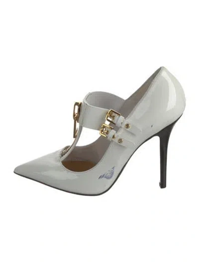 Pre-owned Tom Ford Patent Leather T-strap Pumps In White