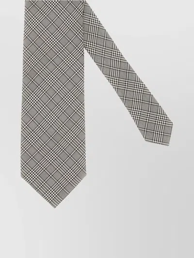 Tom Ford Patterned Pointed Slim Tie With All-over Design In Gray