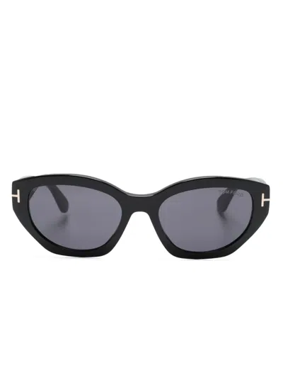 Tom Ford Penny Cat-eye Frame Sunglasses In Black