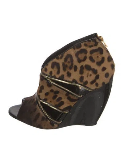 Pre-owned Tom Ford Ponyhair Animal Print Pumps In Brown