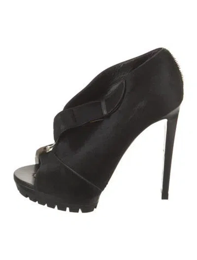 Pre-owned Tom Ford Ponyhair Leather Trim Embellishment Pumps In Black